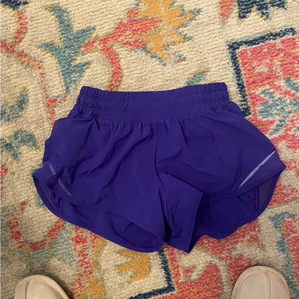 dark blue lulu shorts